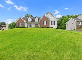 13898 Dublin Rd, Apple Valley, MN 55124