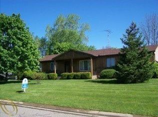 12269 Townline Rd, Grand Blanc, MI 48439