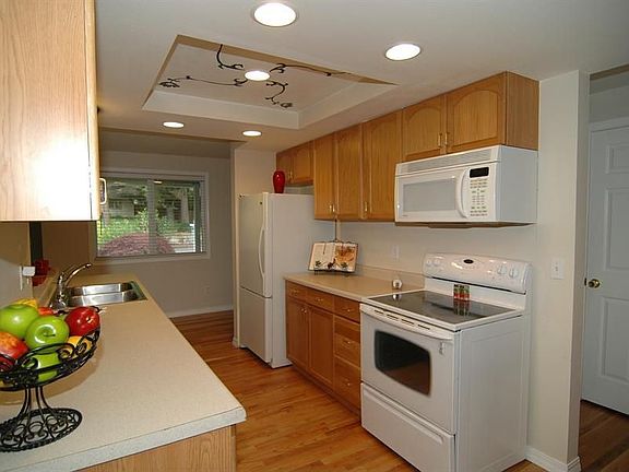 5th image of 17513 199th Ave NE