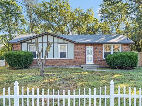 417 Lillie Belle Ln, Clarksville, TN 37042