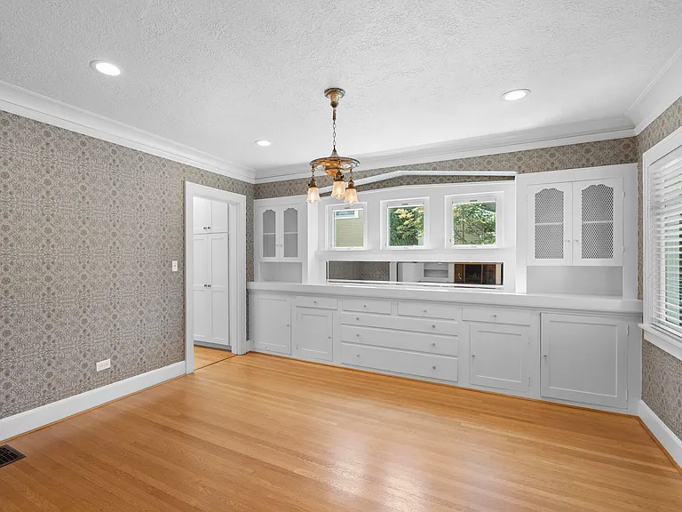 2734 NE 36th Ave #A — Photo 5