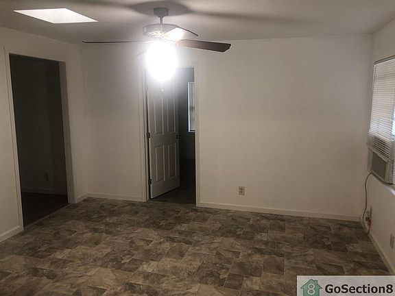 4th image of 2126 Delgado St