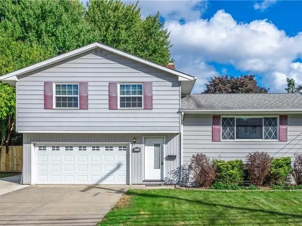 13850 Holland Rd, Brookpark, OH 44142