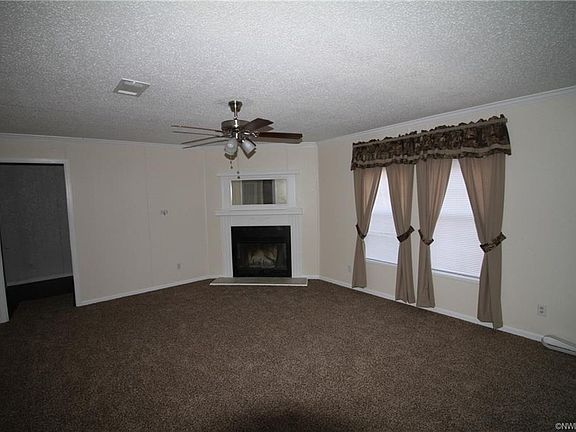 4th image of 12787 Denise Dr