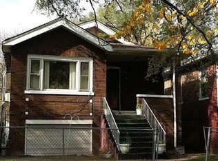 1060 Harrison St, Gary, IN 46402