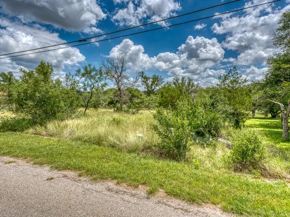 Lake Shore Dr, Horseshoe Bay, TX 78657