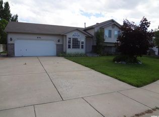 841 W 1930 N, Clinton, UT 84015