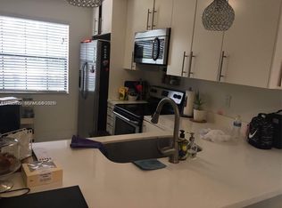 3551 Magellan Cir APT 423, Aventura, FL 33180