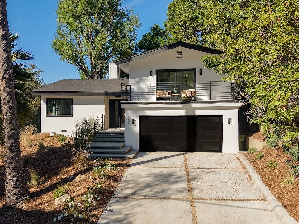 1st image of 14457 Glorietta Dr