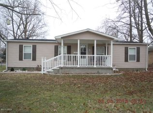 701 California St, Carterville, IL 62918