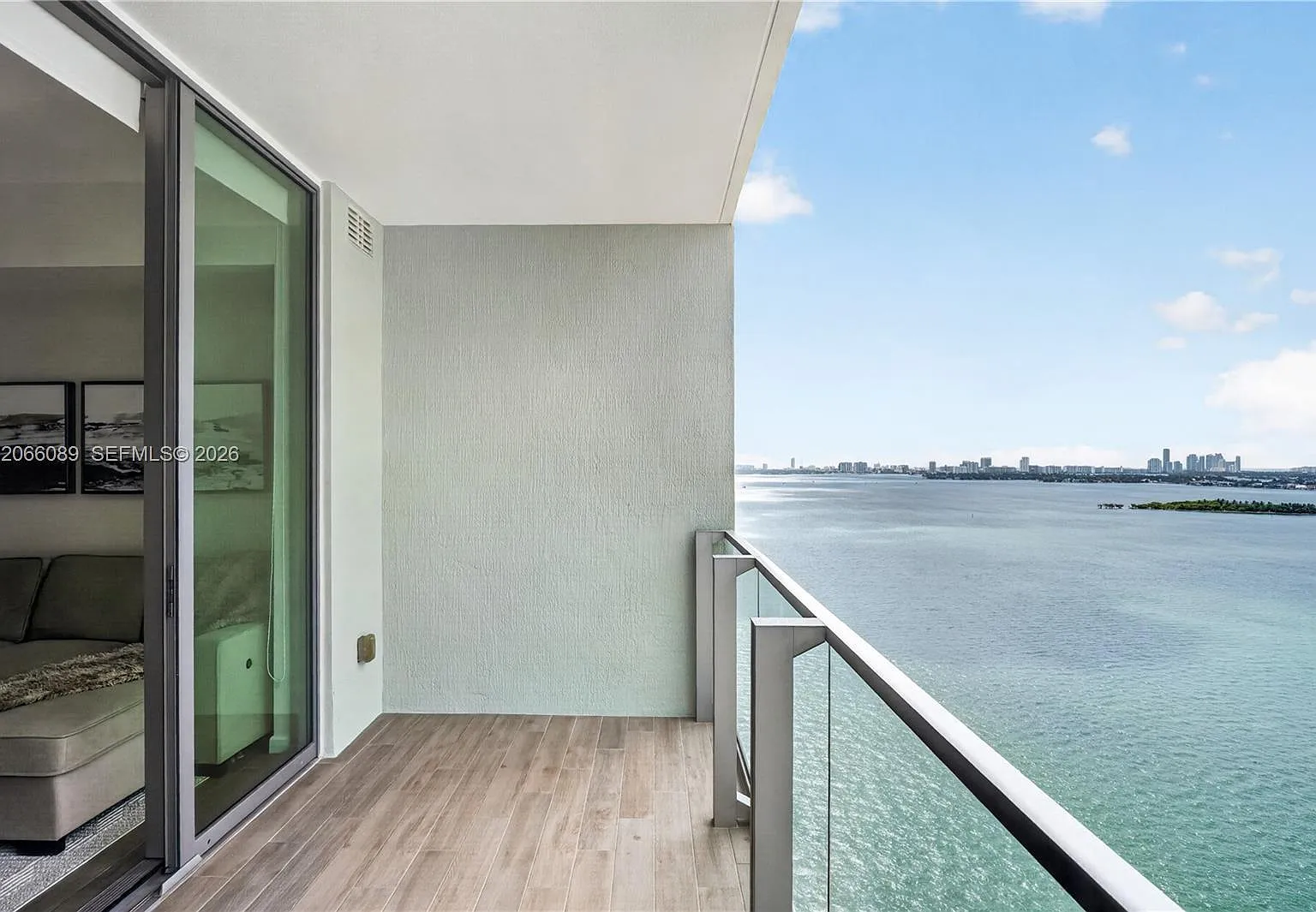 Biscayne Beach Condo — Photo 4