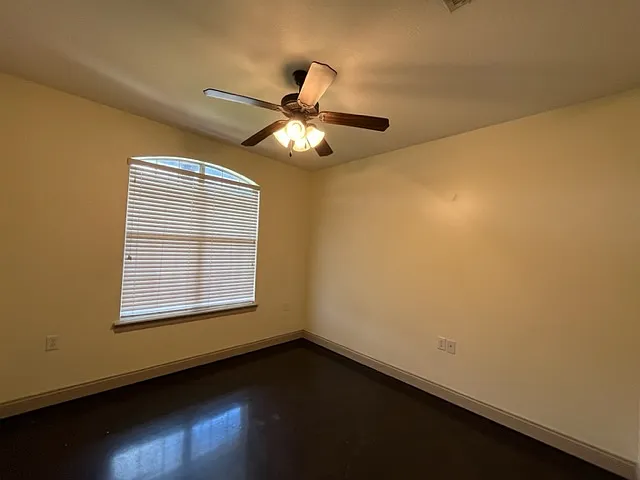 22 Sunline Dr — Photo 15