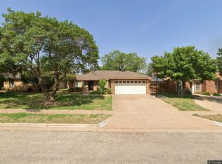 6908 Hope Ave, Lubbock, TX 79424