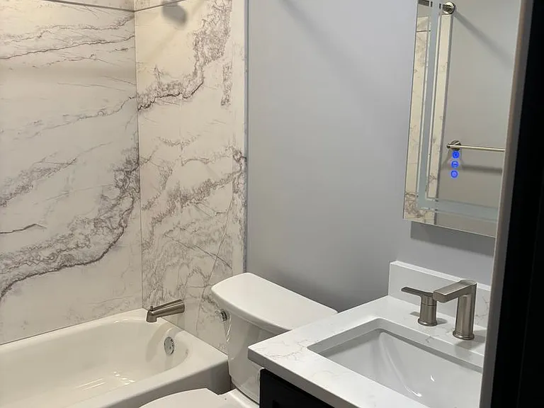 1925 E Belair Dr — Photo 2