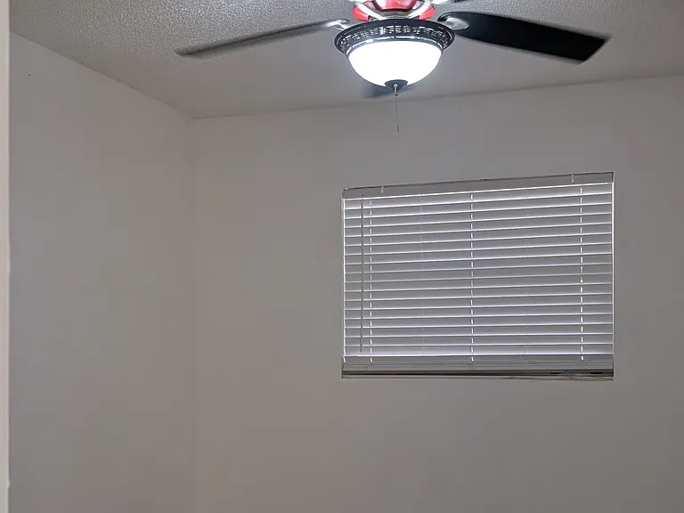 4550 Debbie Ln — Photo 15