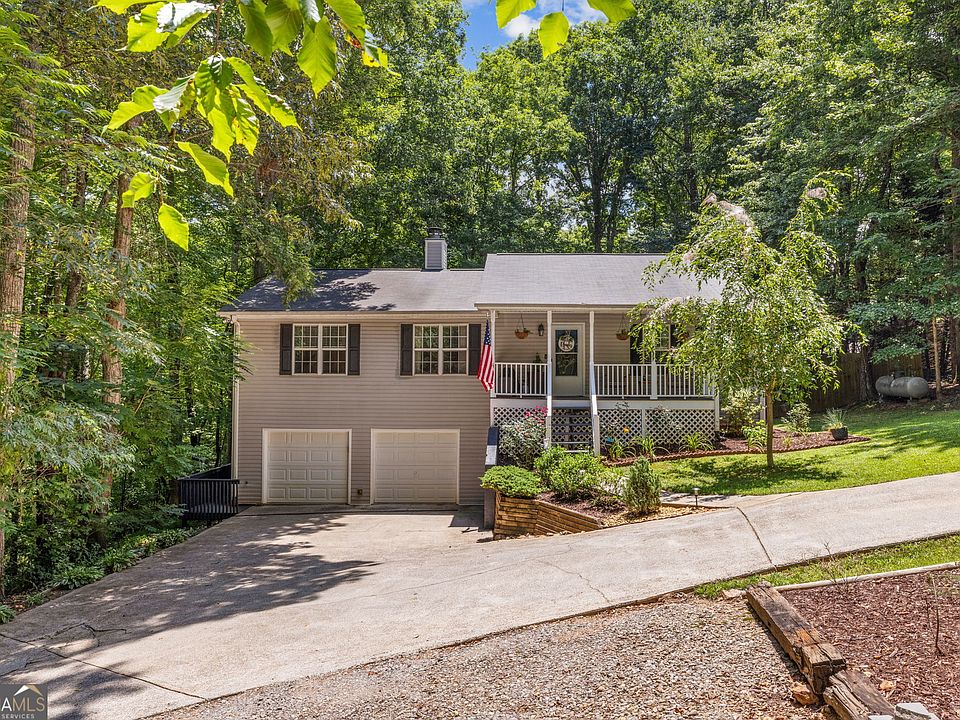 1st image of 372 Jordan Rd