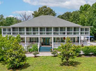 34 Rozzell Rd, Pikeville, TN 37367