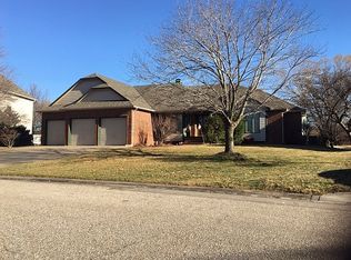 2518 N High Point Cir, Wichita, KS 67205