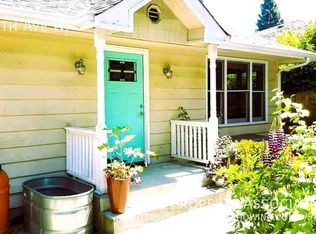 3436 9th Ave W, Seattle, WA 98119