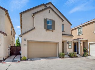 8980 Upbeat Way, Elk Grove, CA 95757