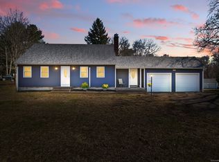 31 Locke Dr, Enfield, CT 06082