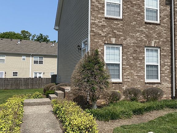 2nd image of 1011 McKenna Dr