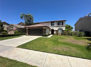 841 Moyano Cir, Corona, CA 92882