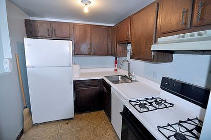3rd image of 1463 Mercury Dr APT 501