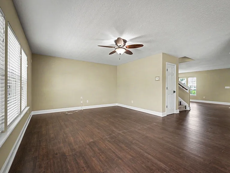 172 Crown Wheel Cir — Photo 11