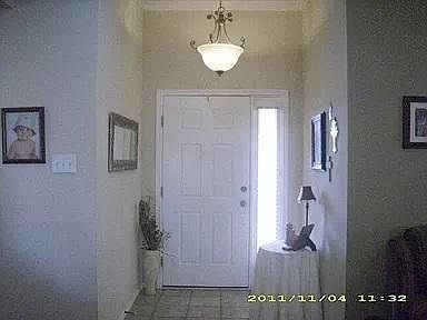 2nd image of 1912 77th Pl