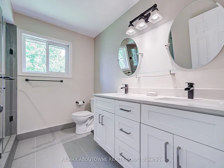 1273 Blackthorn Pl — Photo 27
