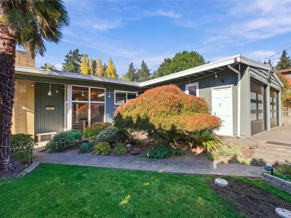 12025 21st Avenue SW, Burien, WA 98146