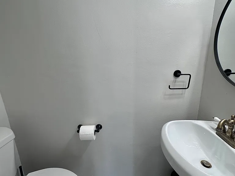 2014 Carnegie Ln #1 — Photo 11