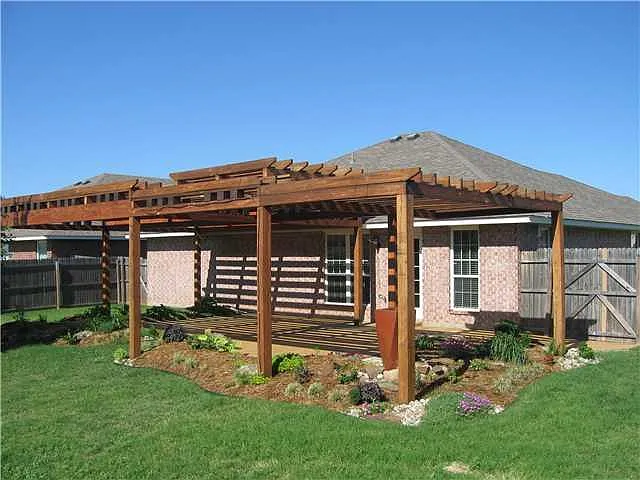 16001 Korie Dr — Photo 11