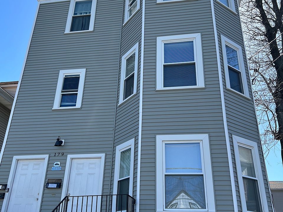 1st image of 172 Belmont St #2