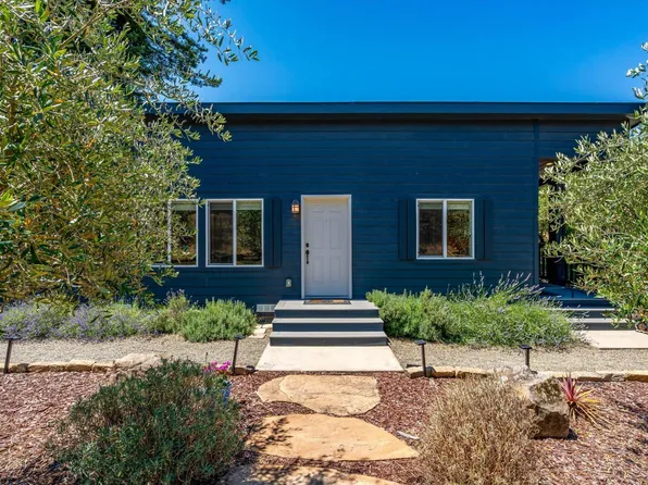 1055 Sundown Trail, Santa Rosa, CA 95404