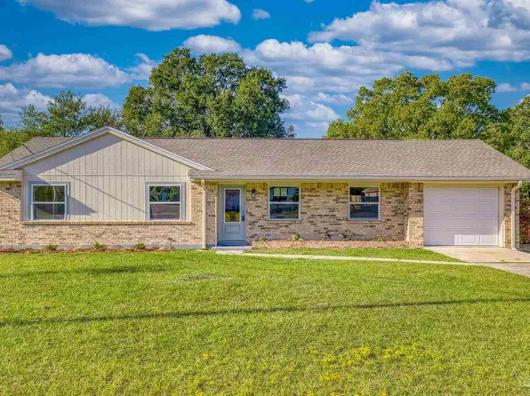 3221 Rothschild Dr, Pensacola, FL 32503