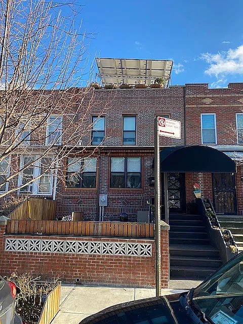 1st image of 2357 35th St