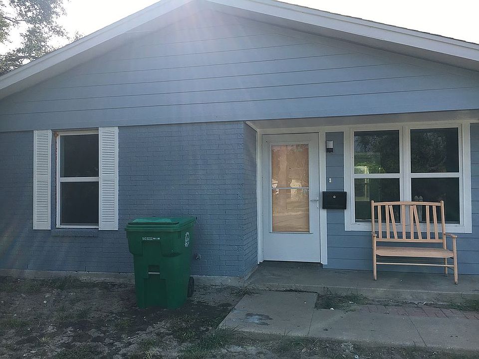 1st image of 326 N Lamont St