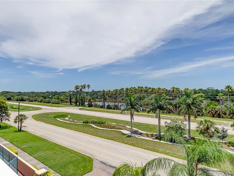 1575 Pinellas Bayway Way S #1575 — Photo 71