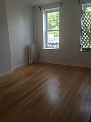 Rented by Alexander Bilu, LREB