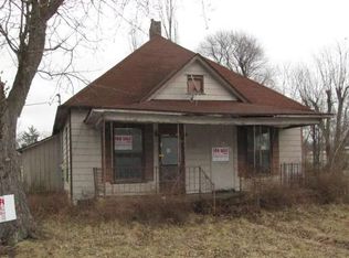 219 N Walker St, Jasonville, IN 47438