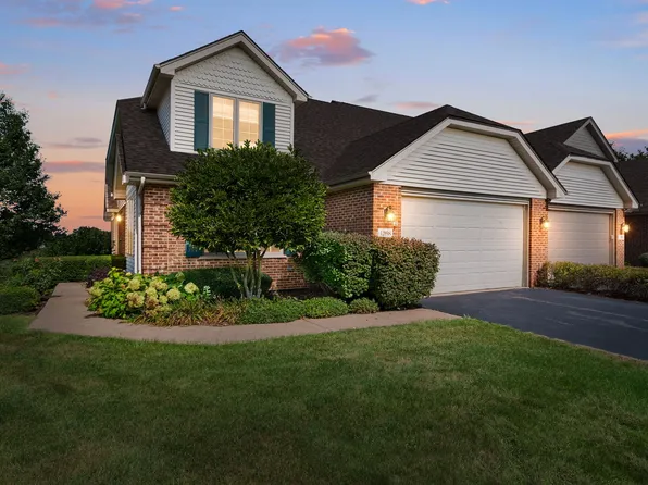 12198 Oxford Ct, Lemont, IL 60439