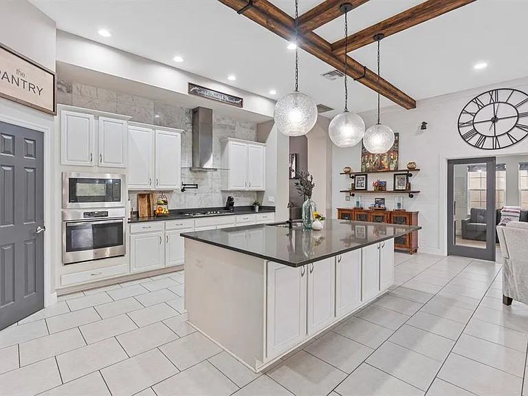 6504 Maiden Sea Dr — Photo 10