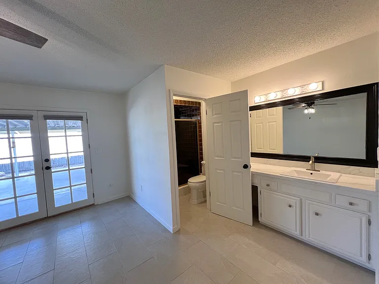 7415 Hooper Ave — Photo 22