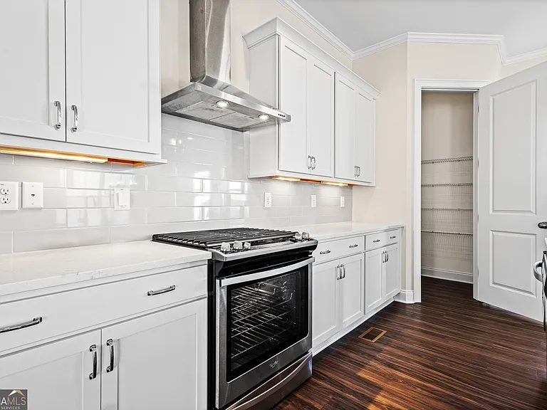 2337 Rover Ct — Photo 6