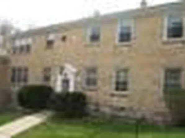 1311 E Randolph Ct, Milwaukee, WI 53212