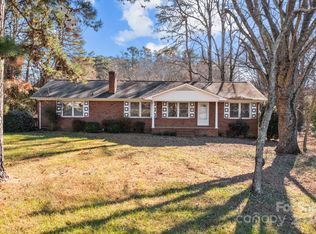 800 Peachtree Rd, Charlotte, NC 28216