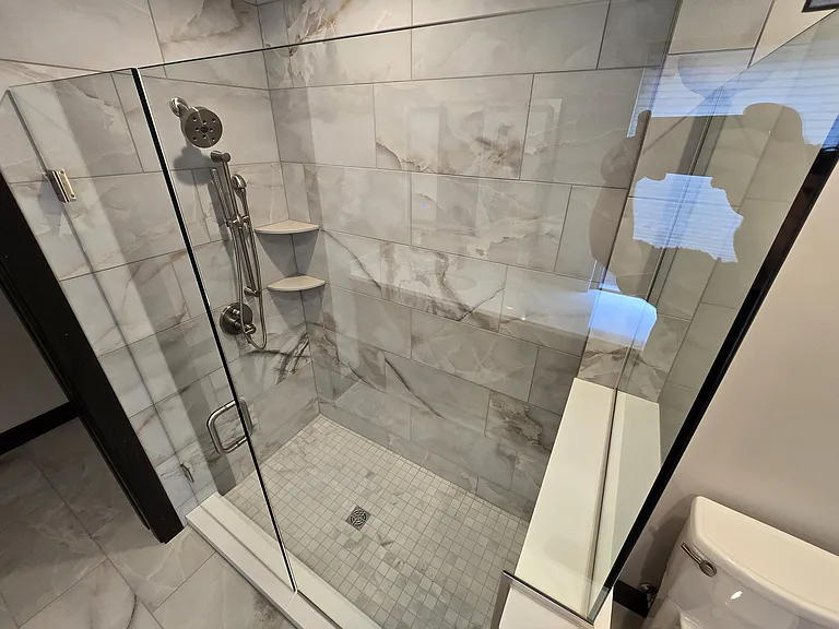 512 Division St S #1 — Photo 10