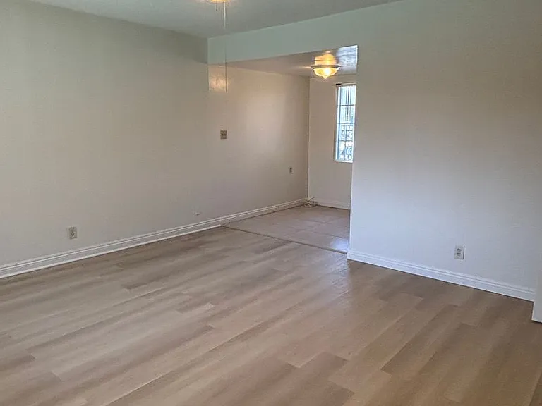 5245 Via San Delarro St #B — Photo 5